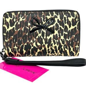 BETSEY JOHNSON Leopard Cheetah XOKARA Zip Around Wallet Clutch Black Brown NWT